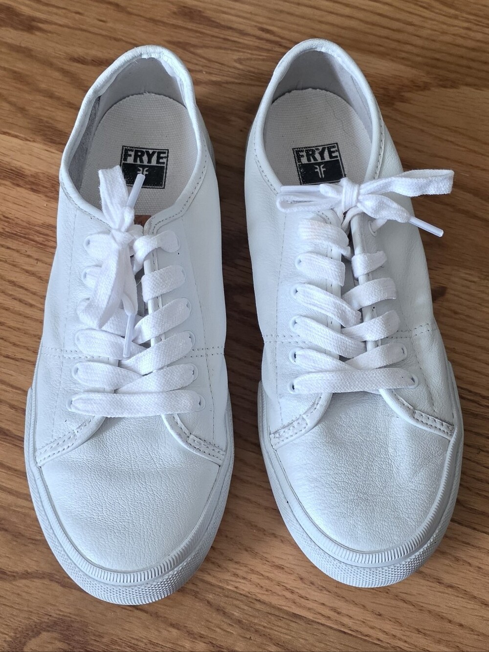 Frye Gia Low Lace Sneakers White Leather Size 7